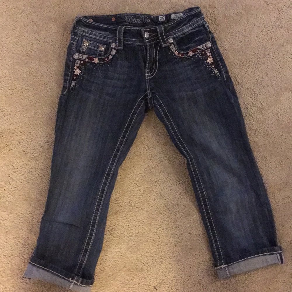 Gently used miss me capris size 25